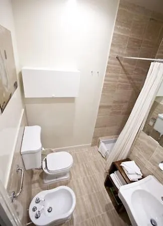 Guibert Halldis Apartment *