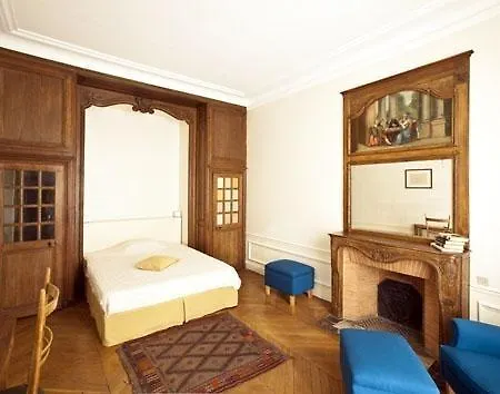 Guibert Halldis Apartment * Parigi